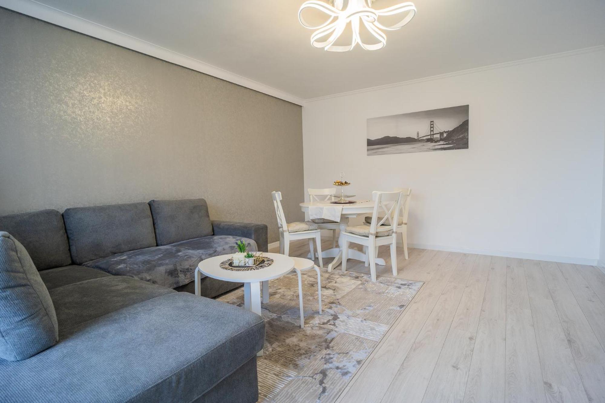 Апартаменты Luxury 2Br On Decebal Avenue Бухарест Экстерьер фото