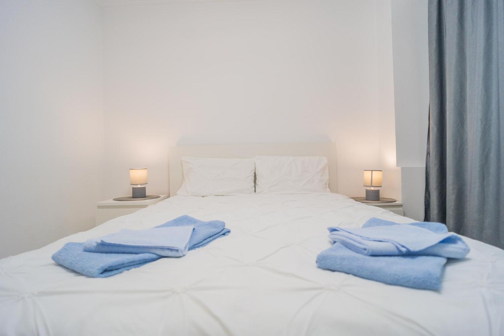 Апартаменты Luxury 2Br On Decebal Avenue Бухарест Экстерьер фото