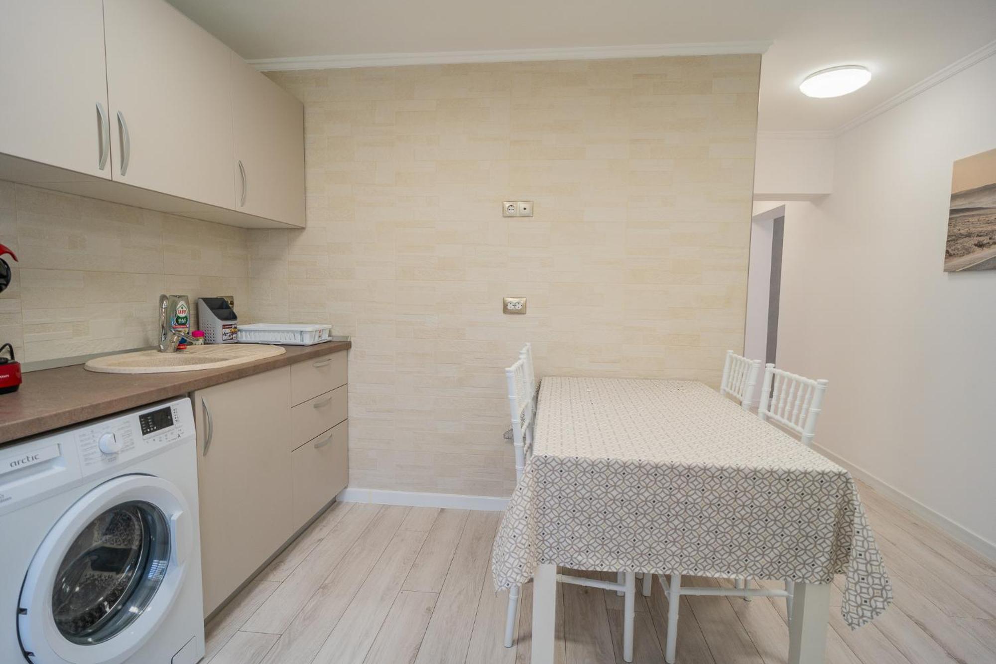 Апартаменты Luxury 2Br On Decebal Avenue Бухарест Экстерьер фото